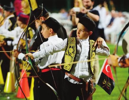 Ekipler ve balıkçılar tarafından kurtarılanların da faciada 5 çocuklarını kaybeden İdris Raşit ve eşi Zeynep Osman ile ıyas Vahod (24), Mahmut Alus (30), Ahmet Şerif (34) ve Mahmud Zeydan (40) olduğu