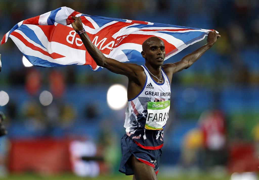 ADAZİN MO FARAH ARSENAL M. MERT ARTUN Mo Farah, İngilizler in altın çocuğu. Son iki olimpiyatta 5000 ve 10000 metrelerde altın madalyanın sahibi.