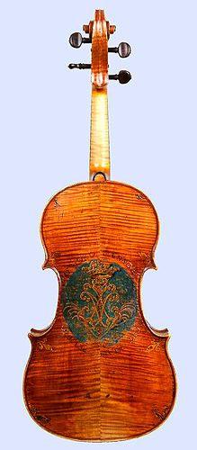 gelişmesinde faydalı olmuştur. 19. yüzyıl ise orkestra müziğinde viyolanın yaratacağı olanakların farkına varıldığı yüzyıldır.