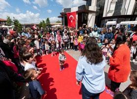 Organizasyon dolu dolu içeriğiyle katılımcılardan tam not aldı.