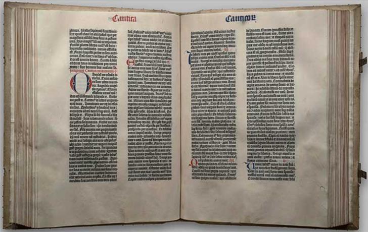 Resim 4: Johannes Gutenberg, 1455 yılında bastığı İncil den sayfa örneği.