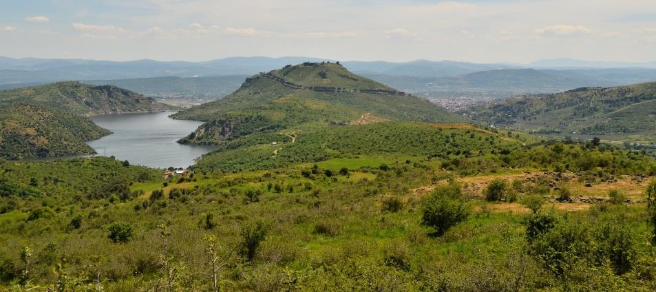 Pergamon Asklepieionu nda; bir yapı kompleksi olarak, iyi planlanmış ve görsel bir bütünlük sağlanmıştır.