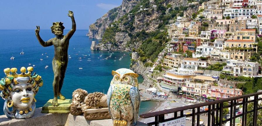 3.Gün 03 Mayıs 2018 / Perşembe Positano, Amalfi, Ravello Otelimizde alacağımız kahvaltının ardından, Amalfi Kıyılarının gözde ve büyüleyici kenti Positano ya hareket ediyoruz.