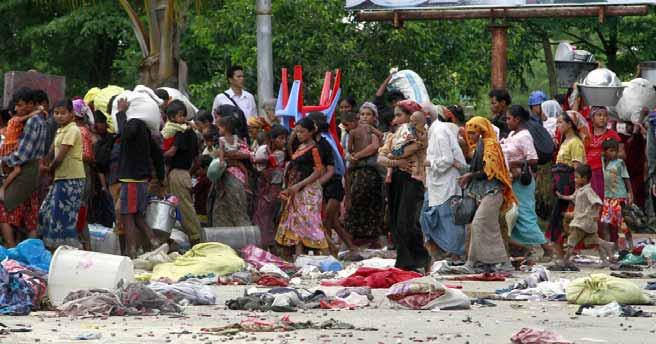 8 Yeni Yerleşim Yerleri İnşası ve Müslümanların Yerinden Edilmesi Burma askerî yönetiminin Arakanlı Müslümanlara rinden edilerek mallarına el konulması ve yerlerine Budistlerin yerleştirilerek örnek