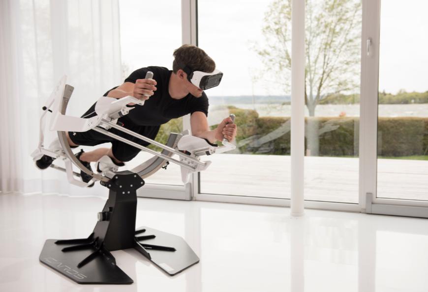 UÇMA SİMÜLATÖRÜ Kullanıcılar kol ve bacak güçleri ile simülatör üzerinde tutunurlar ve dengeleri ile VR gözlük üzerinde yayınlanan 360 deneyim oyununu oynarlar.