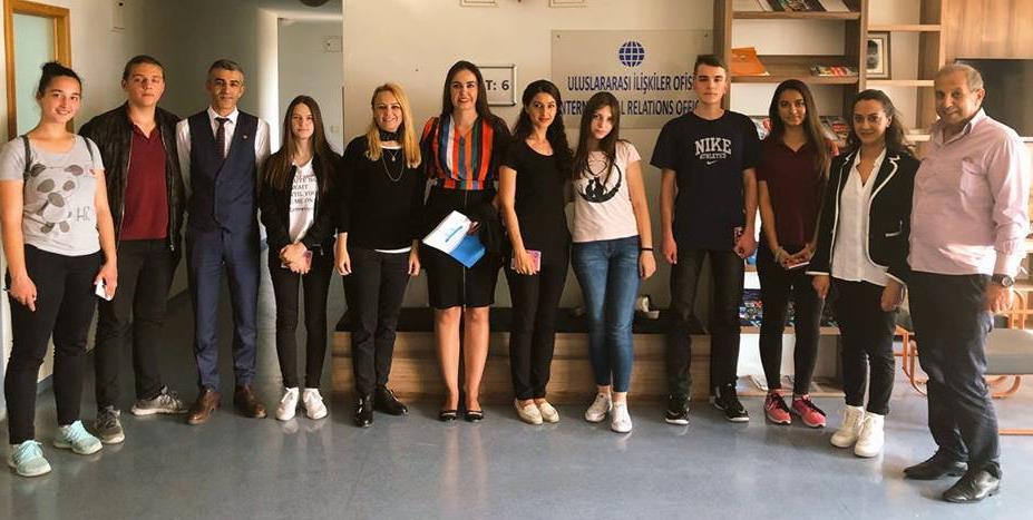 ERASMUS+ GİDEN ÖĞRENCİLERİMİZE ORYANTASYON 2018-2019 Akademik Yılı Bahar Döneminde Erasmus+ Programından yararlanmaya hak kazanan öğrencilerimiz için Ofisimiz tarafından Oryantasyon