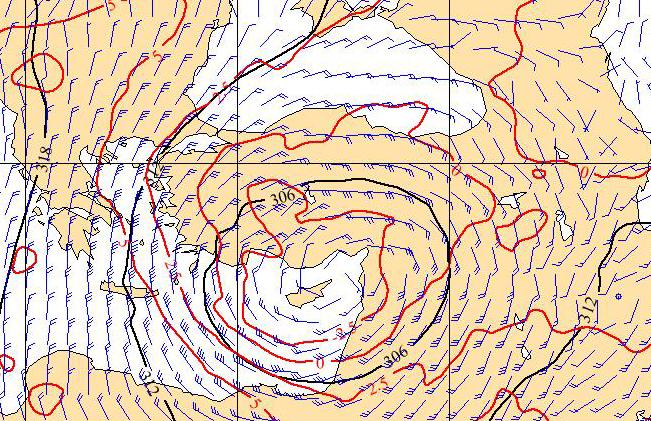 artış dikkati çekmektedir.35 knot hıza ulaşan alt seviye jet stream i cephe sistemini aktif kılmaktadır.