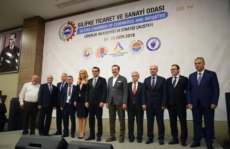 Silifke de düzenlenen çalıştayda konuşan KTTO Başkanı Turgay Deniz, Türkiye ile KKTC arasında ticari ilişkilerin gelişmesinin önemine vurgu yaptı.