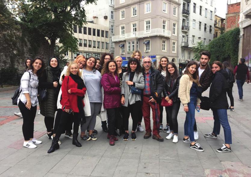 İstanbul Moda Konferansında, fakültemiz Moda ve Tekstil Tasarım Bölümü öğrencilerinden, Nurşah Terzi, Ayşenur Gündüz, Kübra Şeker, Esra Ünal görev aldı.