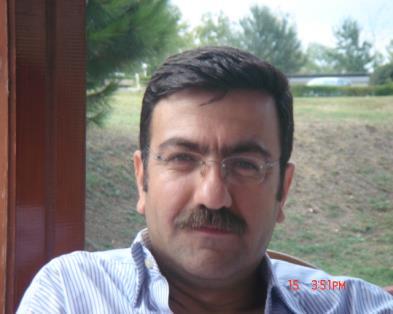 8 Prof. Dr. İ. Yaşar HACISALİHOĞLU (27) ( D.1964 ) Başkanlık Dönemi: 28.5.2001-14.11.2009 1964 Malkara da doğdu.