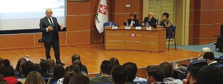 TİDE, yaptığı protokolle Marmara Üniversitesi ve Bahçeşehir Üniversitesi nden sonra Galatasaray Üniversitesi nde de ders verilmeye başladı.