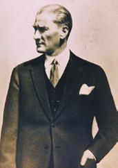 A) Mustafa Kemal ve Ailesi B) Atatürk ün Eğitim Hayatı C) Mustafa Kemal ve Çocukluğu D) Atatürk ün Sosyal Hayatı 12. II. Abdülhamit 23 Temmuz 1908 de meşrutiyeti resmen ilan etmişti.