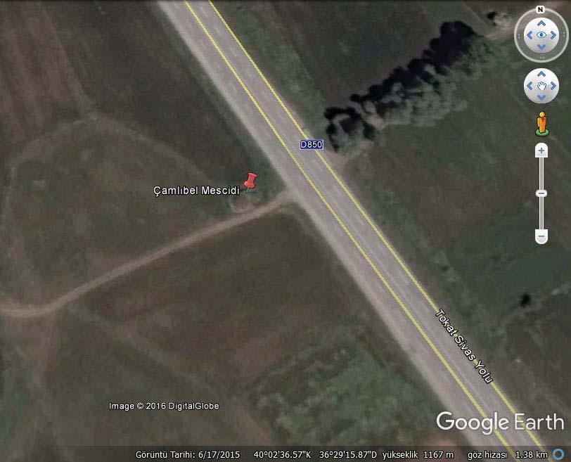 Uşak Üniversitesi Sosyal Bilimler Dergisi Fotoğraf 1 Uydu görünümü (Google earth, görüntü tarihi 17.06.02015, erişim tarihi 10.11.