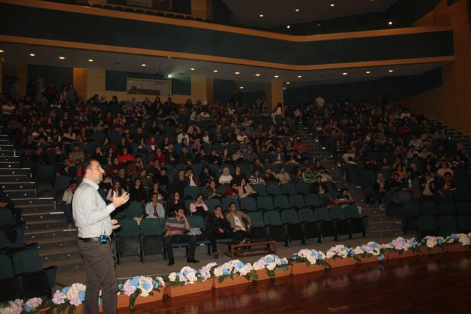 İş Sağlığı ve Güvenliği Laboratuvar dersi alan öğrencilerimize yönelik "Temel İş Sağlığı ve Güvenliği" eğitimleri yapıldı.