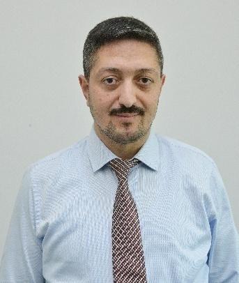 Koordinatör Görev Tanımı Birim : Kurumsal İletişim Koordinatörlüğü Görev Adı : Koordinatör / Hamza YILDIRIM Amiri : Genel Sekreter Sorumluluk Alanı : Rektörlüğün protokol, ziyaret ve tören işlerini