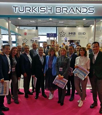 MAPIC te BMD ve İHKİB işbirliğinde ikinci kez kurulan ve Ticaret Bakanlığı nın desteği ile gerçekleştirilen Turkish Brands standı, ziyaretçilerin yoğun ilgisi ile karşılaştı.