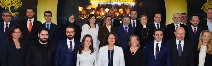 BMD olarak desteklediğimiz zirvede Türkiye nin Değeri Olmak ve Türkiye ye Değer Katan Markalar panelinde BMD Başkanı Sinan ÖNCEL, BMD ve Vakko CEO su Jaklin