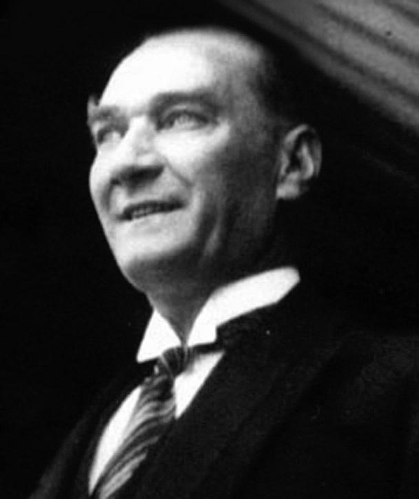 Gazi Mustafa Kemâl Atatürk Ekonomi Alan ndaki Uygulamalar ve Geliflmeler 1 36 Ulusal Savafl m n bafllang - c ndan bu yana ülkede hiçbir fley yok ve ciddi bir k tl k vard.