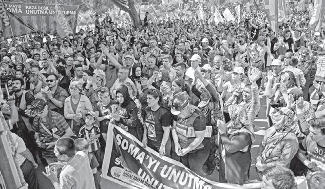 Soma yı Unutmadık, Hesabını Soracağız! UİD-DER den Soma anması UİD-DER, katliamın sorumlularından hesap sorulması talebiyle 13 Mayısta Gebze ve İstanbul Kartal da yürüyüşler gerçekleştirdi.