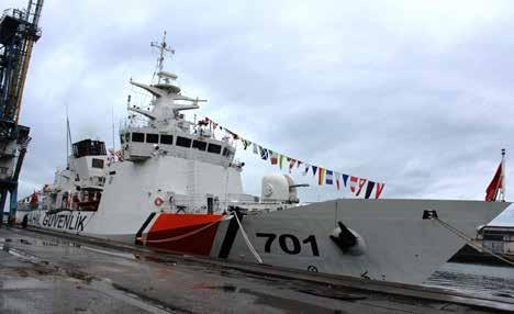 TCSG DOST gemisi Komutanı Deniz Kıdemli Binbaşı Özgür Koçan ve beraberindekiler Hopa Kaymakamı Ferit Görükmez ı makamında ziyaret etti ve ziyaretleri hakkında bilgi verdiler.
