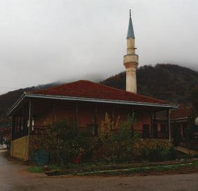 Makedonya Yörüklerinde Halk Mimarisi Geleneği Üzerine Bir Araştırma -II- Mahmut DAVULCU 4. Ortak Kullanım Yapıları 4.1.