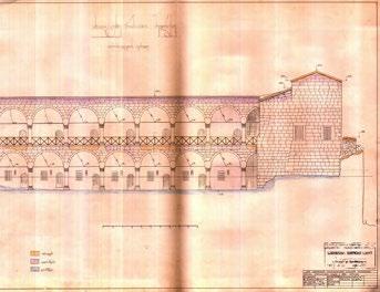 Kütüphaneye gelince medrese ile birlikte 1759 senesinde inşa edilmiş, iki katlı medrese binasının ikinci katında sağ köşe kısmında yerleşmektedir (Görsel -2).