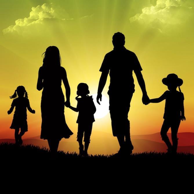 Aile İlk sosyalleşme süreci aile ortamında yaşanmaktadır. Psikolojik gelişiminin önemli bölümü ailenin yönlendirmesiyle şekillenir.