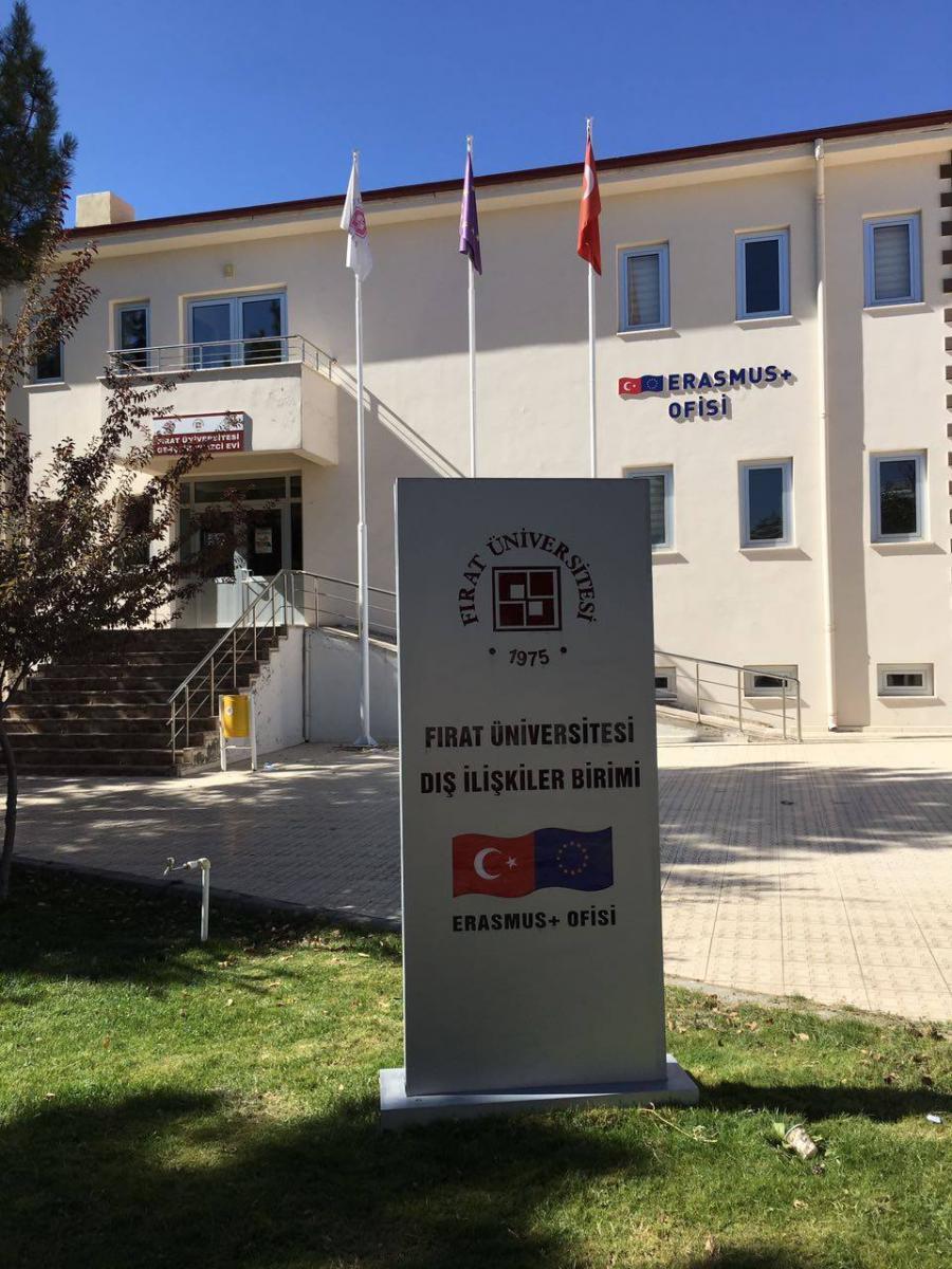 Fırat Üniversitesi Dış İlişkiler Birimi Erasmus+ Ofisi Fırat Üniversitesi ERASMUS+ Ofisi Mühendislik Kampüsü TEL: +90 424 237 0061 Email: