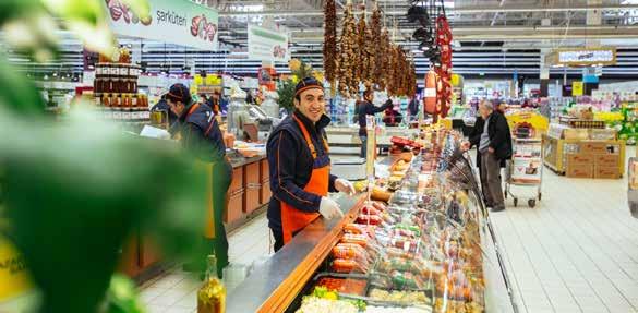 İNSAN KAYNAKLARI CarrefourSA, güvenli ve sağlıklı bir çalışma ortamı temin etmektedir. İş Sağlığı ve Güvenliği Politikası CarrefourSA Carrefour Sabancı Ticaret Merkezi A.Ş.