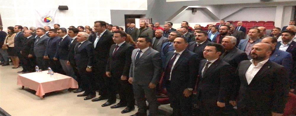 KARS HALK EĞİTİM MÜDÜRLÜĞÜ KONFERANS SALONU NDA TİCARET BAKANLIĞI İLE TÜRKİYE ODALAR VE BORSALAR BİRLİĞİ VE KARS TİCARET VE SANAYİ ODASI İŞBİRLİĞİ İLE TİCARİ İŞLEMLERDE TAŞINIR REHİNİ SİSTEMİ