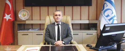 2 21 Ekim 2020 Çarşamba Sosyal güvenlik neden önemli Nevşehir Sosyal Güvenlik Kurumu İl Müdürü Mehmet Baltacı, sosyal güvenlik sisteminin önemine dair açıklamada bulundu.