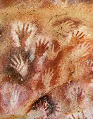 KAPAK RESMİ Eller, Las Manos Mağarası, ~ M. Ö. 7300 Eller adıyla bilinen bu mağara resimleri Arjantin in güneyinde, Santa Cruz eyaletinde yer alır.