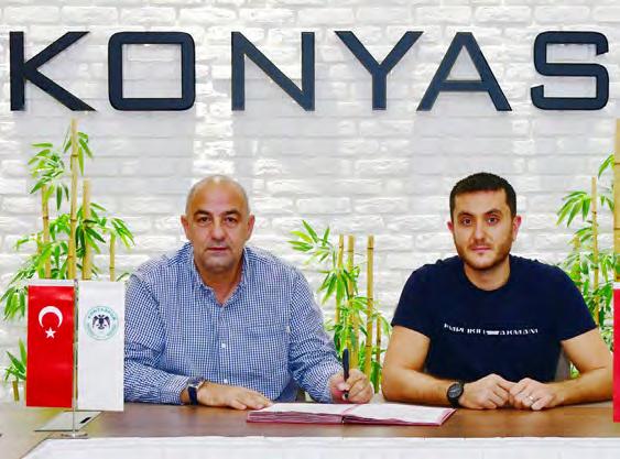 (2003) Ahmet Karademir (2004) ve geçtiğimiz sezon sözleşmeyi imzalayan Şener Kaya (2003) ile Ali Karakaya (2002) futbol kariyerlerine artık profesyonel olarak devam edecekler. ifadelerini kullandı.