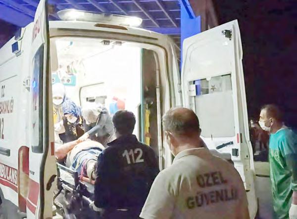 Şahıslardan 2 si hayatını kaybetti, 1 i de yaralandı Kahvehanede can pazarı: 2 ölü, 1 yaralı Konya merkezli 11 ilde FETÖ operasyonu: 11 gözaltı Konya merkezli 11 ilde Fetullahçı Terör Örgütü/Paralel