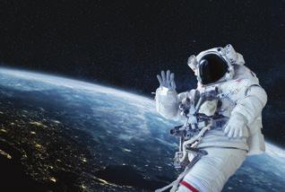 Yazan: Turgut Yasin Astronot, Fransızca Uzay
