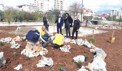 05 Kozan Belediyesi Arslanpaşa Mahallesi nde Yeni Park Yapıyor Kozan Belediyesi, gerçekleştirdiği çalışmalar ile ilçeye yeni parklar kazandırmaya devam ediyor.