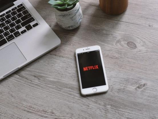 Netflix Ücretsiz Denemeyi Kaldırdı Netflix'in kullanıcılara deneme sürümü olarak sunduğu ücretsiz 1 aylık üyelik sistemi Türkiye özelinde kaldırıldı.