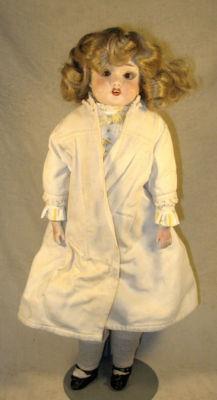 com/d-607078/antique-american-fulper-bisque-shoulder-head-doll.html Erişim Tarihi: 03.07.2016 19.