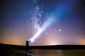 sınıf öğrencimiz Işık Altuntaş ın astrofotoğraf, mekan ve manzara çekimlerinden oluşan Işık lı Kareler fotoğraf sergisini,