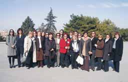 III. Lobi Faaliyetleri Mart 2006 Ankara Ziyareti KAG DER Yönetim Kurulu Ba kan Meltem Kurtsan ba kanl nda Yönetim Kurulu Üyeleri Kad n-erkek E itli i'nde 'B L NÇ DEVR M ' talebinde bulunmak için Ba
