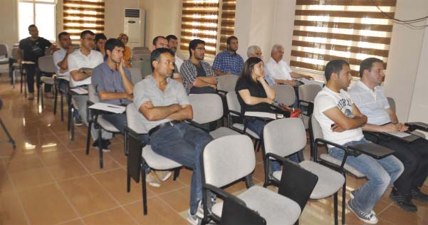 8 1 Haziran 2014 Şubelerden haberler Diyarbakır da Çelik Yapıların Deprem Davranışı ve Tasarım İlkeleri Semineri Gezide Şantiye Şefi İnşaat Mühendisi Y.