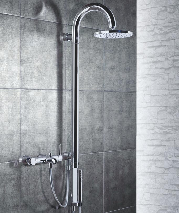 Duş Kolonları El duşu, duş başlığı ve yönlendiriciyi tek gövdede buluşturan duş kolonları, Artema nın yenilikçi bakış açısının ürünü.