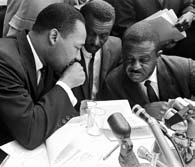 Houston ile birlikte çalışan Marshall, yukarıda adı geçen Murray-Pearson Davası nı kazandı, sonrasında NAACP in avukat kadrosunda görev almayı kabul etti.