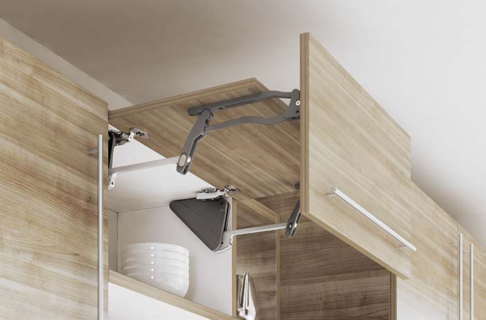 Lift dvanced Modern mutfaklarda, çok yönlü fonksiyonellik ve ergonomik düzen beklentisi vardır. Lift dvanced klape aksamı, bu beklentiyi tam dört kere daha fazla karşılar.