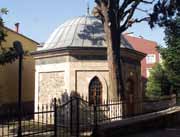 Bugün ayakta kalabilen kiliselerden Gogora mevkiindeki restore edilmiş, diğeri Çınarlar mahallesinde kütüphane olarak hizmet veriyor.