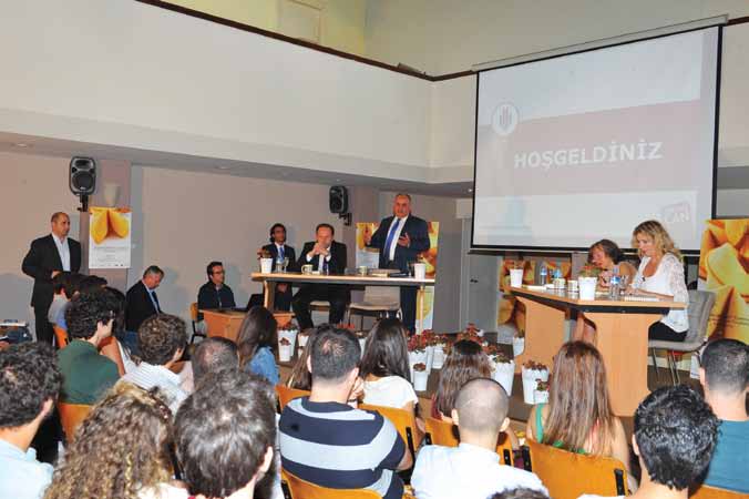 konferans Yükselen Ümraniye Boğaziçi Üniversite Öğrencileri ile Paylaşıldı Ümraniye Belediye Başkanı Hasan Can, Boğaziçi Üniversitesi Gülümse İstanbul Platformu nun daveti üzerine Boğaziçi