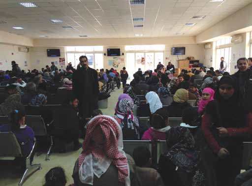 ORTADOĞU STRATEJİK ARAŞTIRMALAR MERKEZİ Amman da UNHCR Ofisinde Suriyeli mültecilerin kayıt merkezi Ürdün ün kuzeyine yerleşmeyi tercih etmektedir.