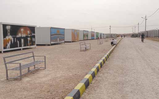 SURİYE YE KOMŞU ÜLKELERDE SURİYELİ MÜLTECİLERİN DURUMU: BULGULAR, SONUÇLAR VE ÖNERİLER Emirates Jordanian kampının genel görünümü.