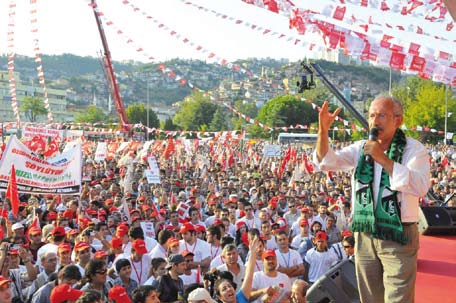 Bunun nedeni yargı alanındaki değişimin daha mutlak ve uygulama kanunlarına kısmen daha az gereksinim duyan hükümlerle saptanmış olmasıdır.