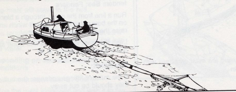 Bütün çabalara rağmen kırık direğin güverte üzerine alınamayacağı durumlarda ise direk tekneye birçok noktadan bağlanır ve bağlantı noktalarından gelen iplerin gerilmesiyle su yüzeyine çıkartılır.
